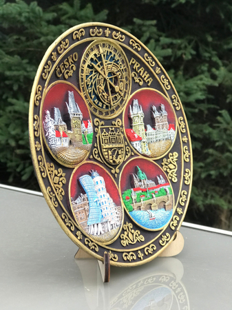 Talerz dekoracyjny ceramiczny Praga kolorowy 20cm ręcznie malowany CHK-PT-001