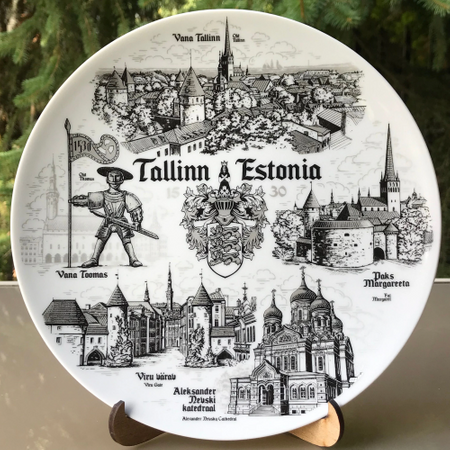 Talerz porcelanowy ozdobny na ścianę 20cm Tallin EE-MT-005