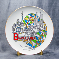 Talerz porcelanowy dekoracyjny Barcelona kolorowy na ścianę 20cm ES-MT-005