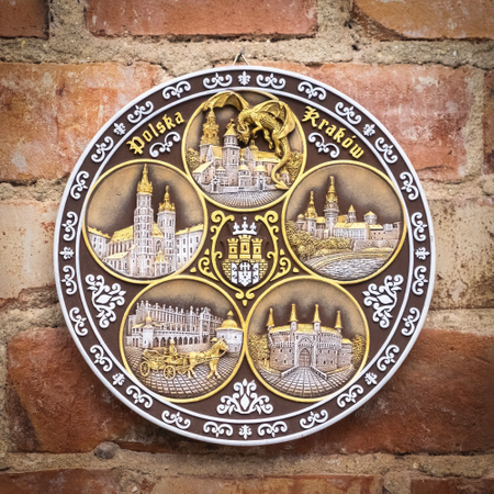 Talerz 20cm Kraków ceramiczny dekoracyjny na ścianę kolekcjonerski pamiątka z Polski Suvenix POL-PT-083
